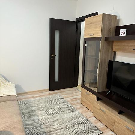 יאשי Luxury Young Residence מראה חיצוני תמונה