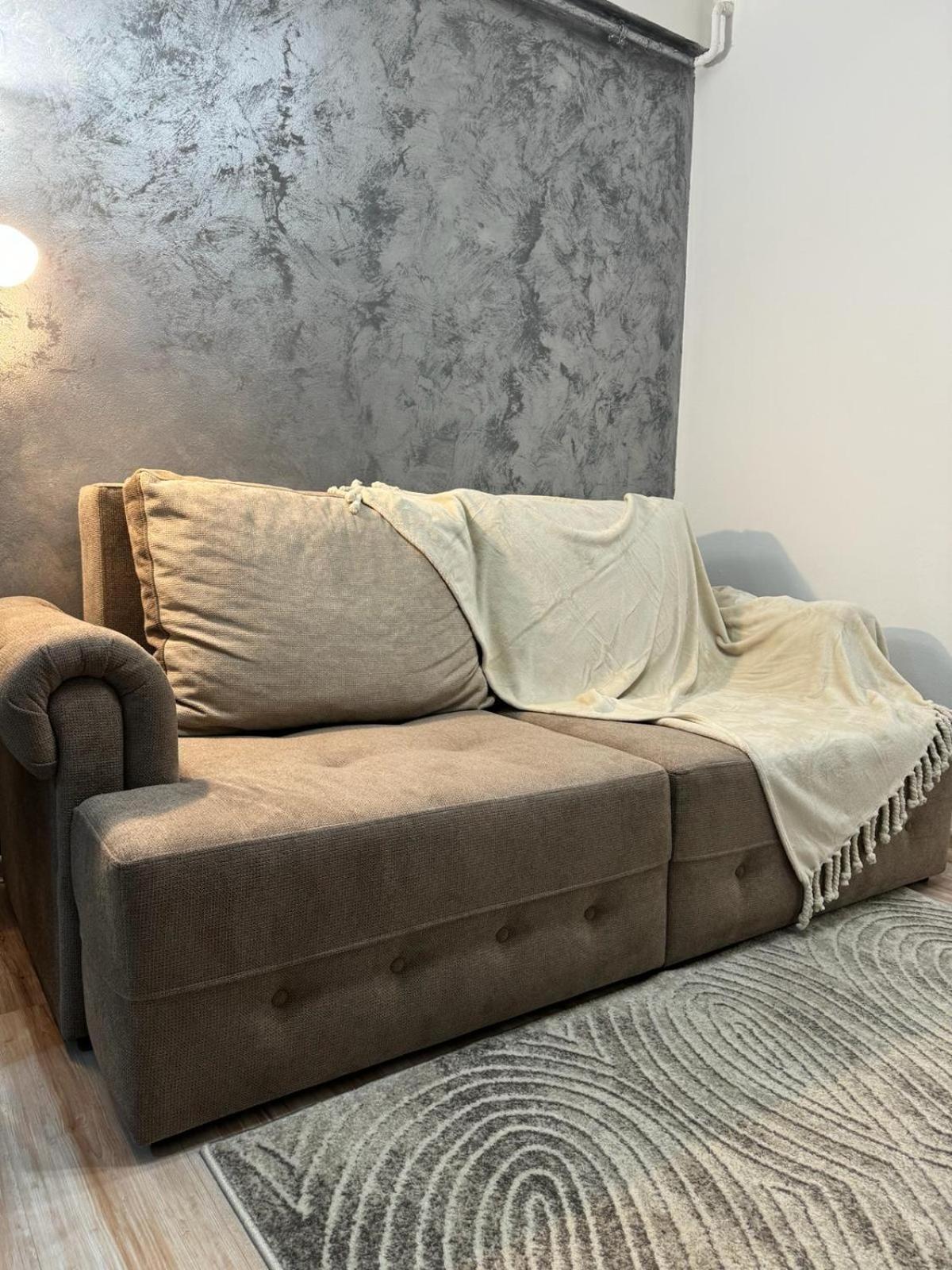 יאשי Luxury Young Residence מראה חיצוני תמונה