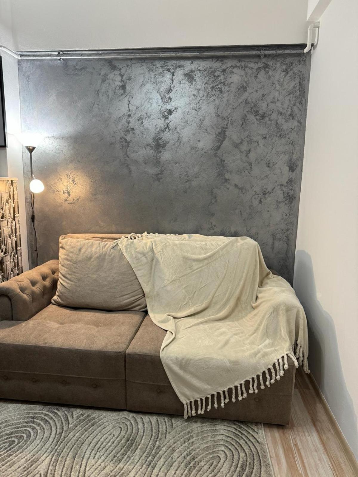 יאשי Luxury Young Residence מראה חיצוני תמונה