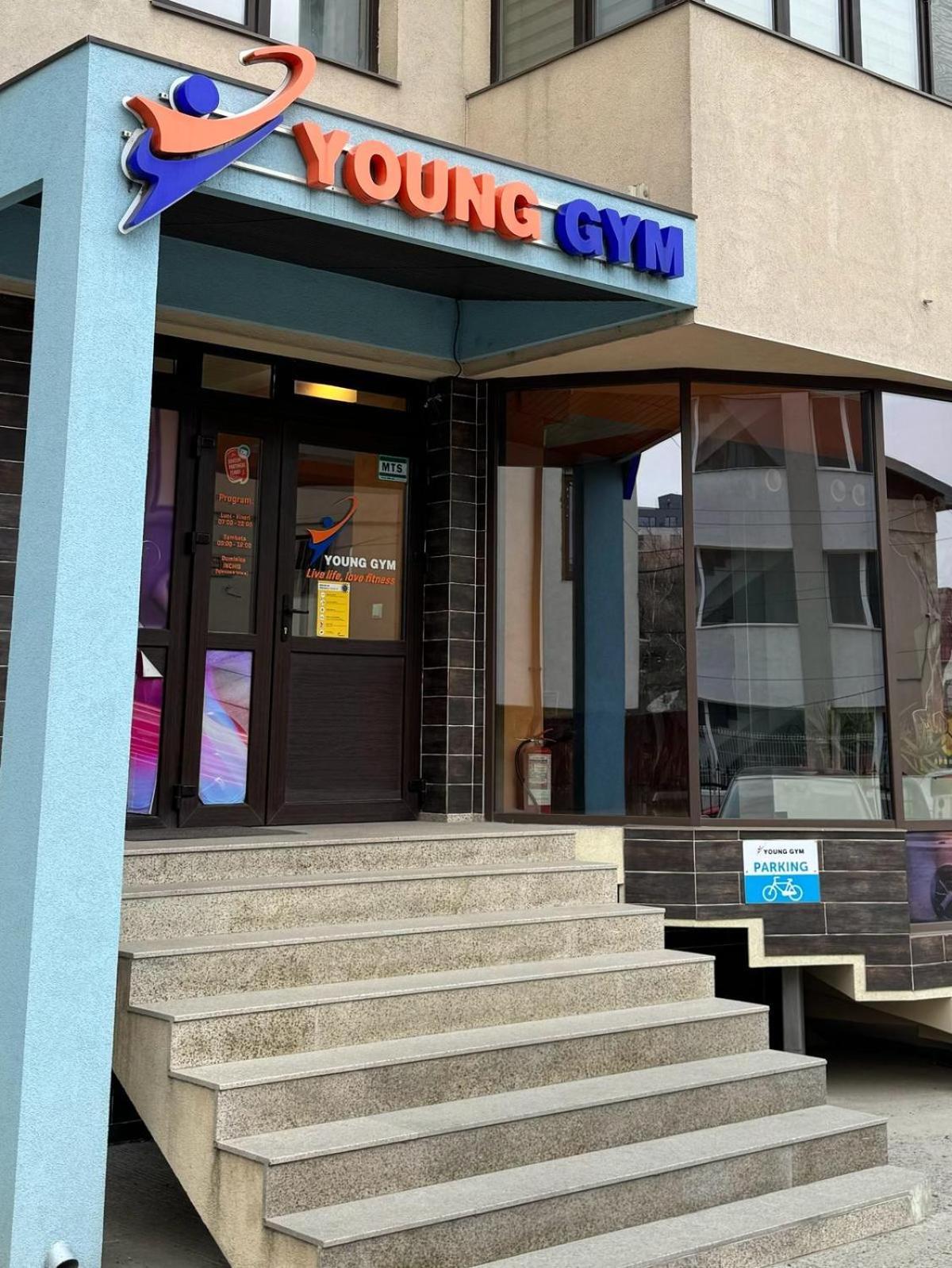 יאשי Luxury Young Residence מראה חיצוני תמונה